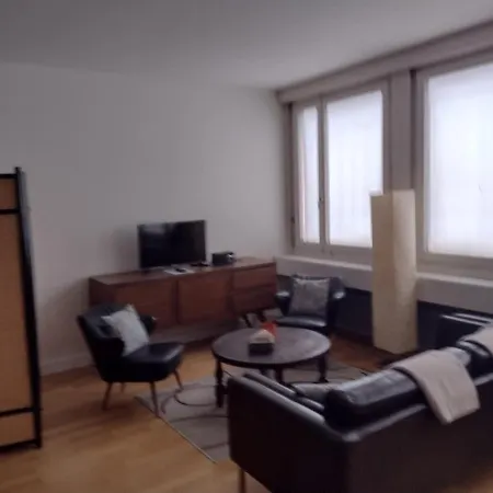 Airy And In Apartamento Zúrich
