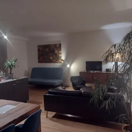 Apartamento Airy And In