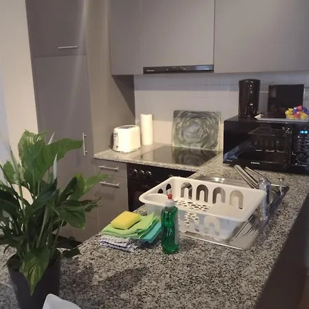 Airy And In Apartamento Zúrich